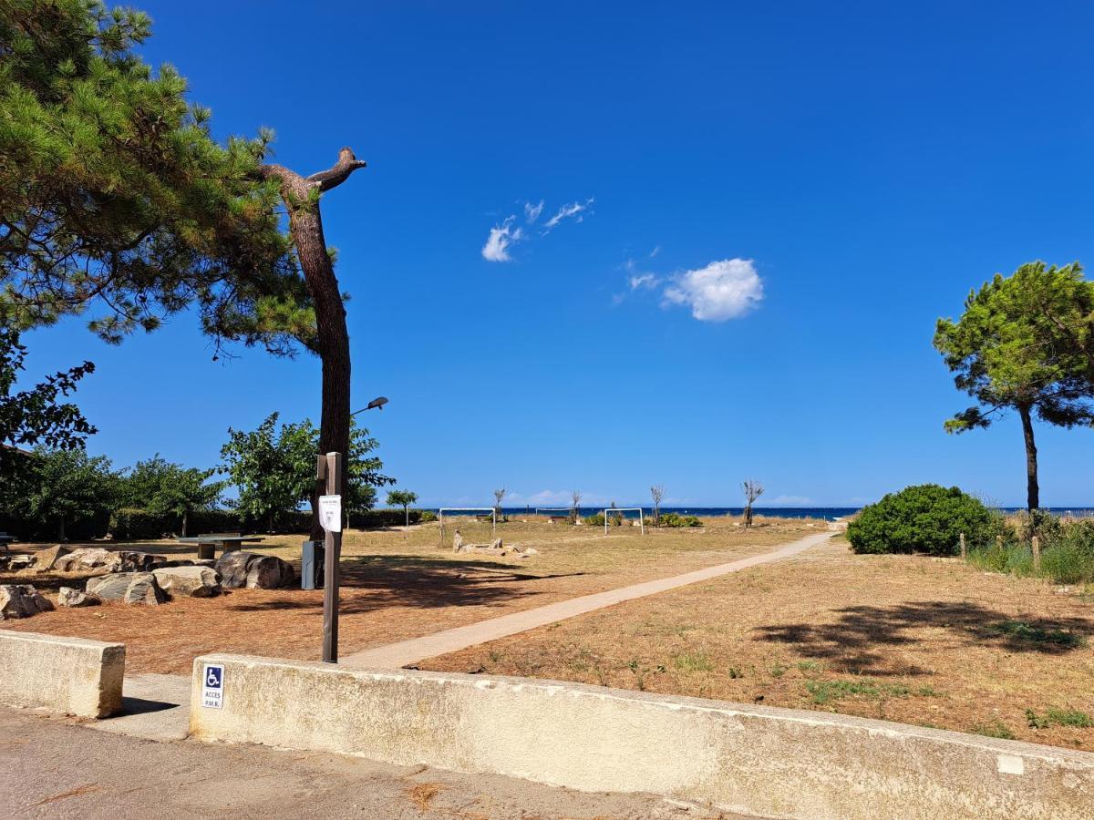 Mini Villa Jardin 50 M Plage Борґо Екстер'єр фото