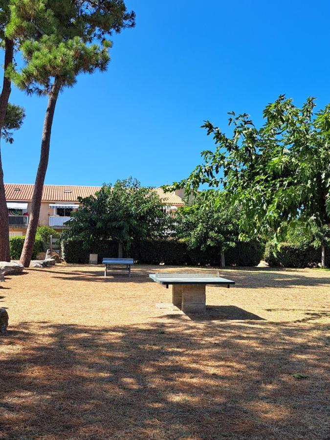 Mini Villa Jardin 50 M Plage Борґо Екстер'єр фото