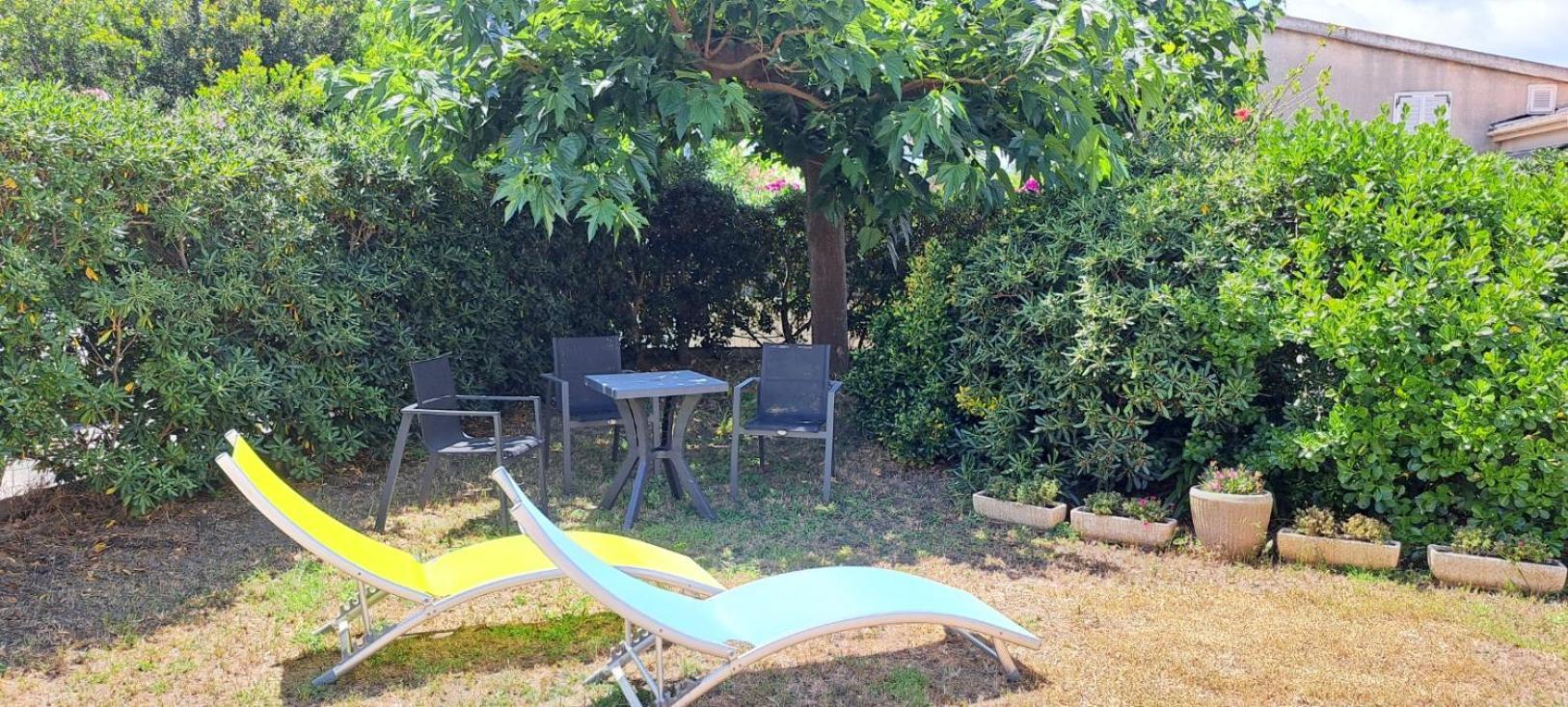 Mini Villa Jardin 50 M Plage Борґо Екстер'єр фото